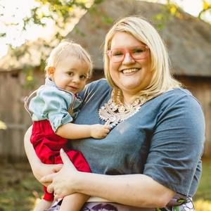 Meet your Posher, Laura